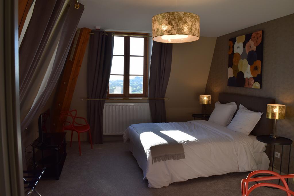 Hotel La Croix De Vernuche Варен-Возель Экстерьер фото