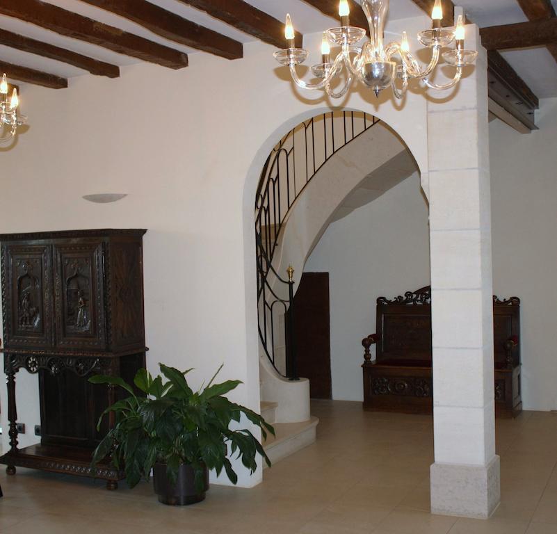 Hotel La Croix De Vernuche Варен-Возель Экстерьер фото